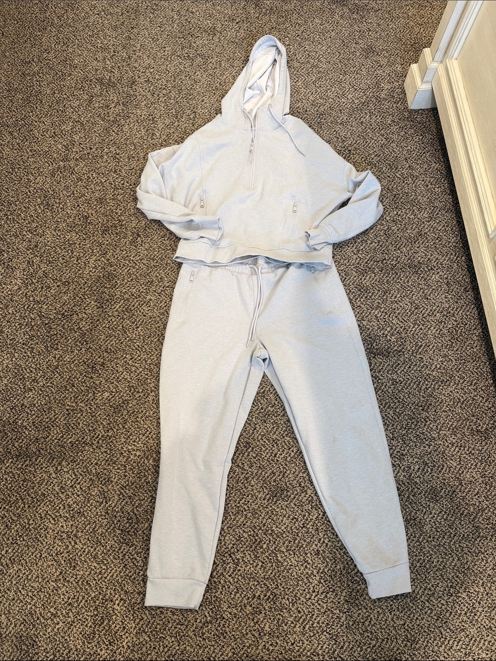 Old Navy Light Gray Hoodie & Jogger Set